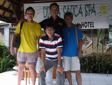 adv04-139.jpg